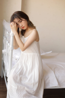 美女胸18以下禁止看禁网站